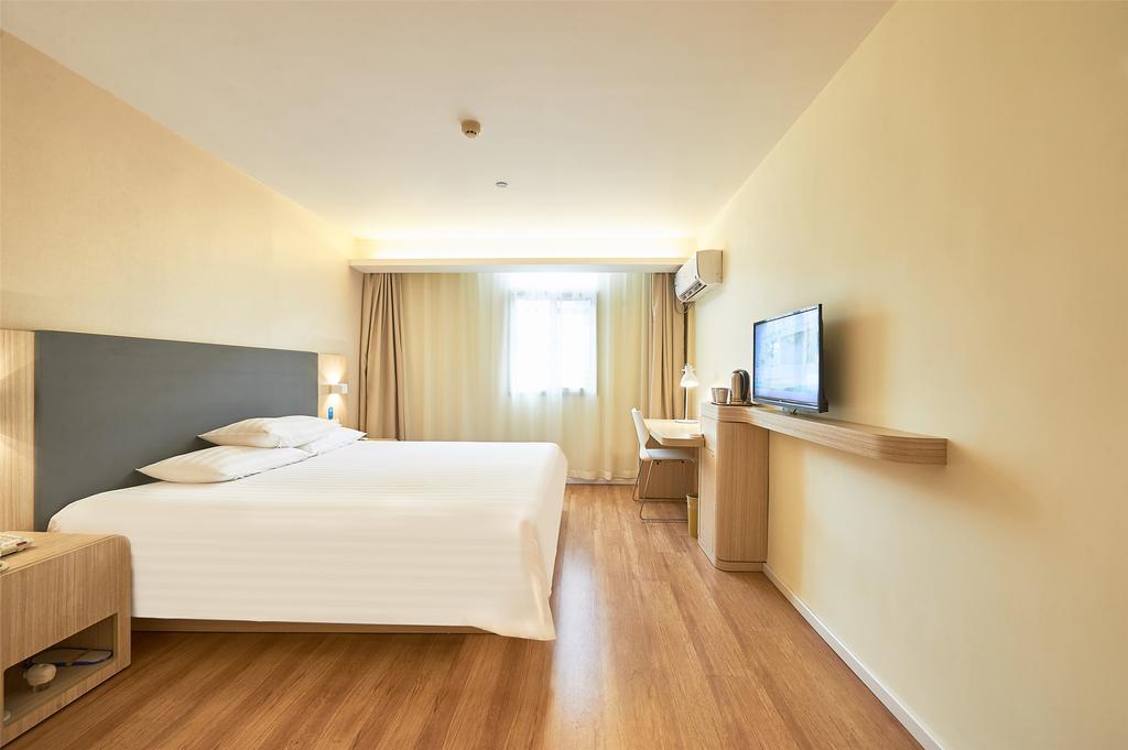Hanting Hotel Shanghai Hongkou Football Stadium Exterior photo