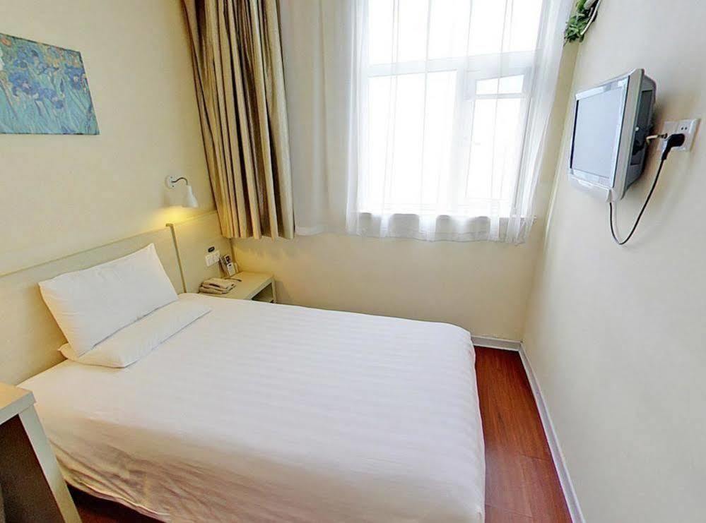 Hanting Hotel Shanghai Hongkou Football Stadium Exterior photo